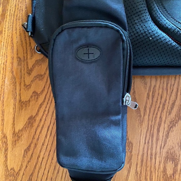 Cross body bag / sling / satchel with usb charger - Picture 3 of 7